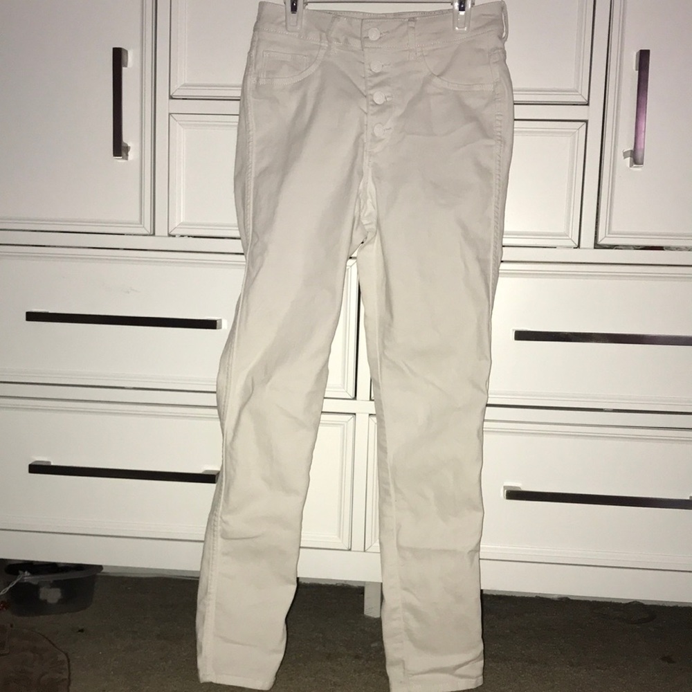 white skinny jeans